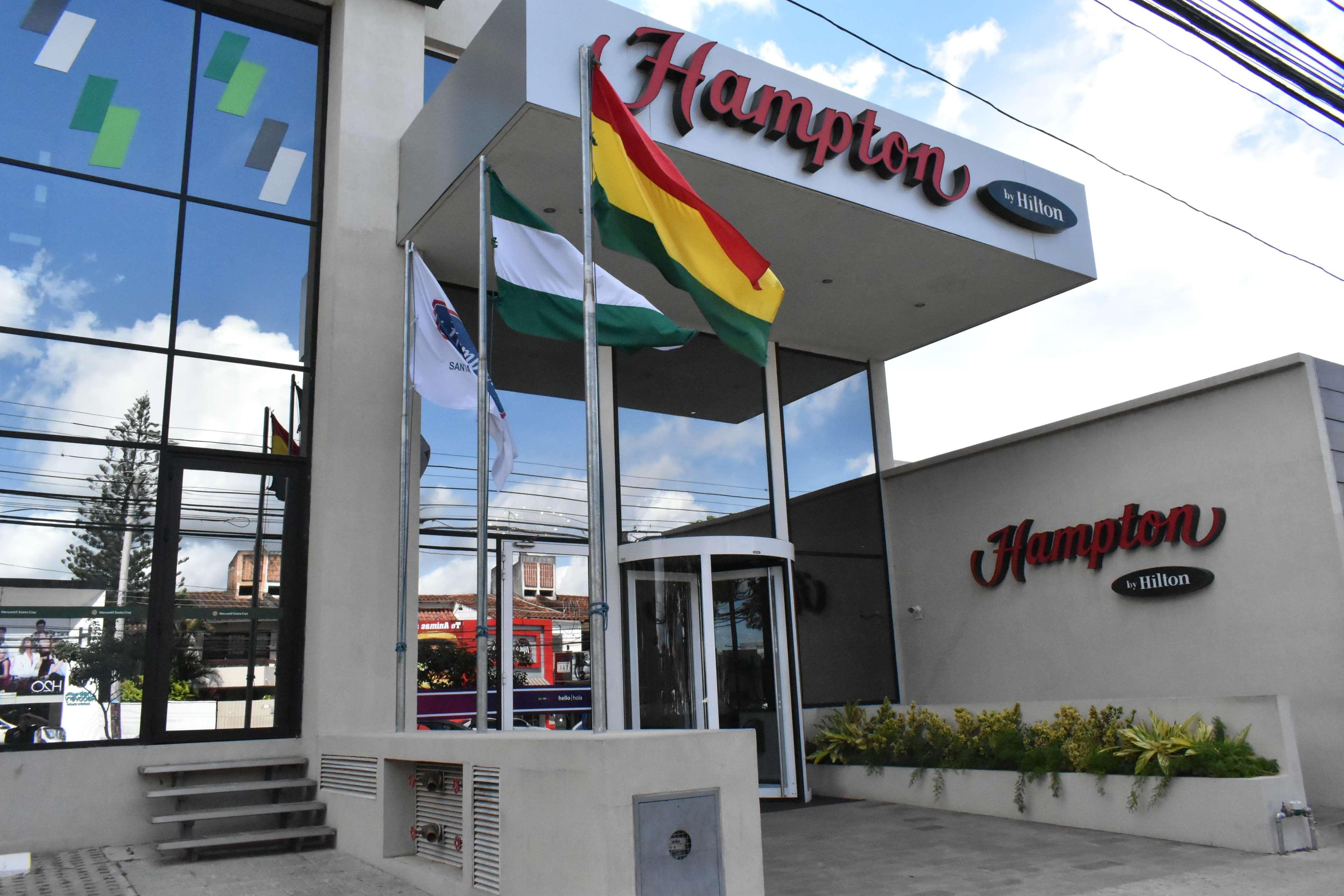 Готель Hampton By Hilton Santa Cruz Санта-Крус-де-ла-Сьєрра Екстер'єр фото