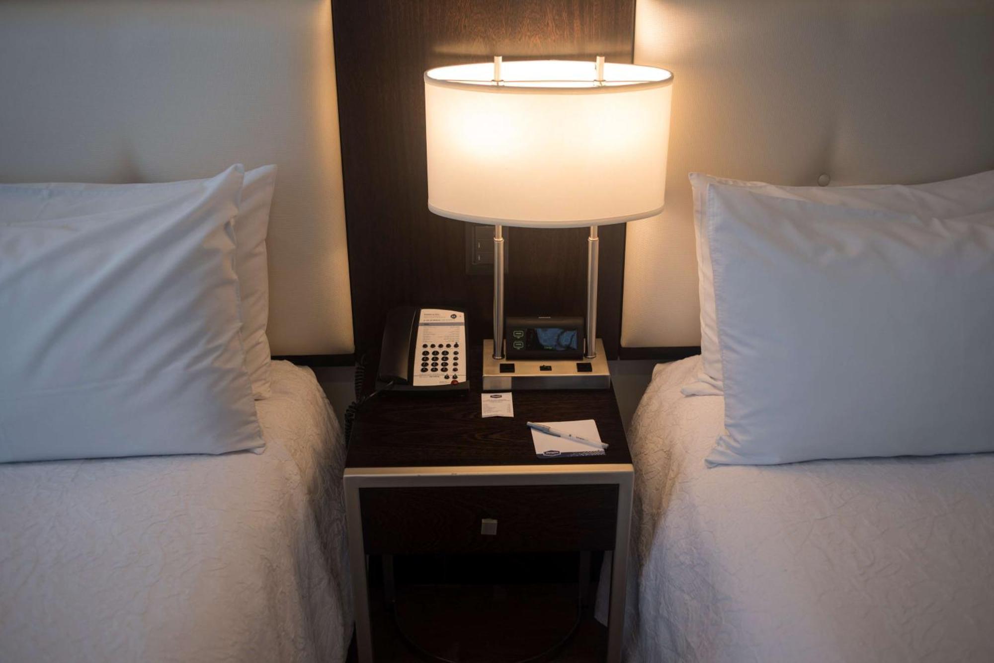 Готель Hampton By Hilton Santa Cruz Санта-Крус-де-ла-Сьєрра Екстер'єр фото