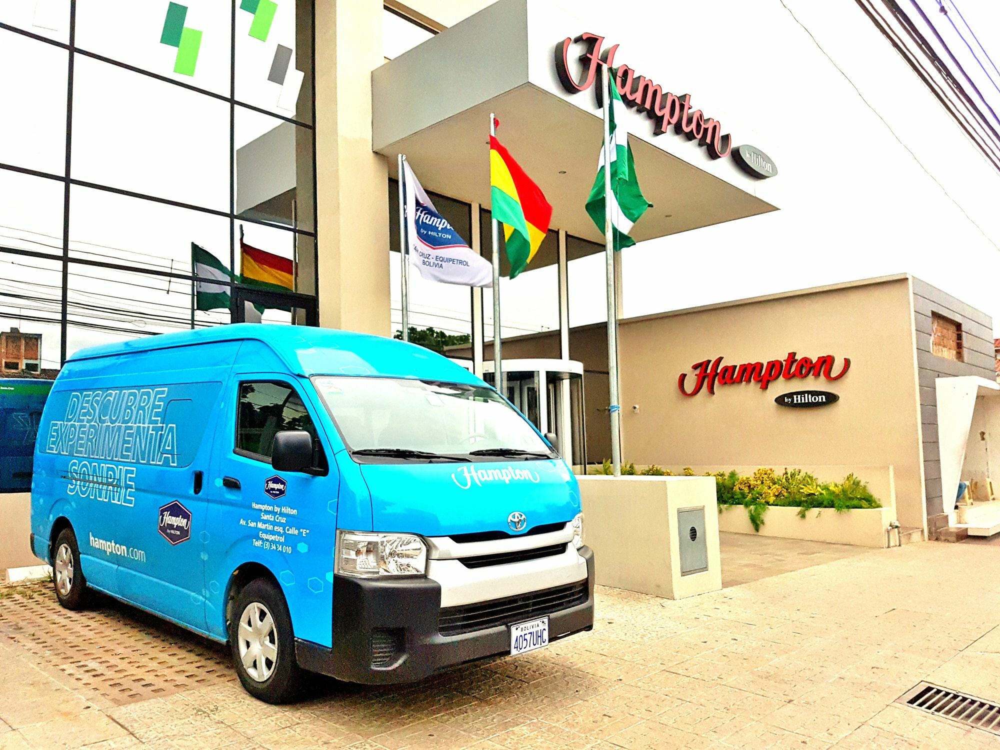 Готель Hampton By Hilton Santa Cruz Санта-Крус-де-ла-Сьєрра Екстер'єр фото